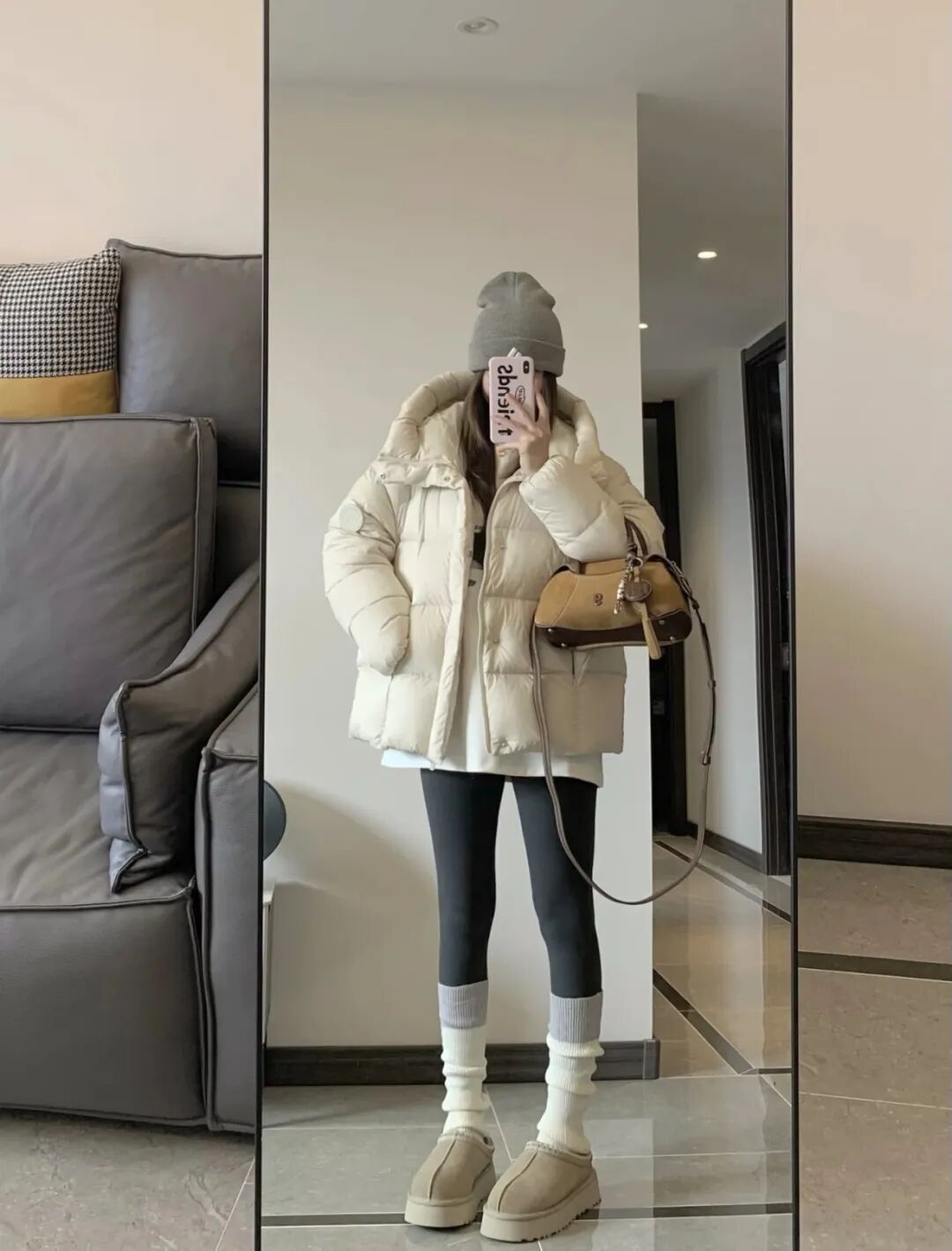 短款羽绒服的穿搭灵感