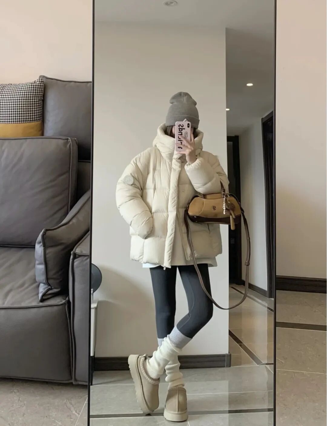 短款羽绒服的穿搭灵感