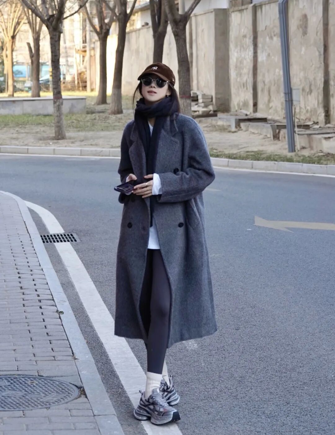 灰色大衣穿搭灵感