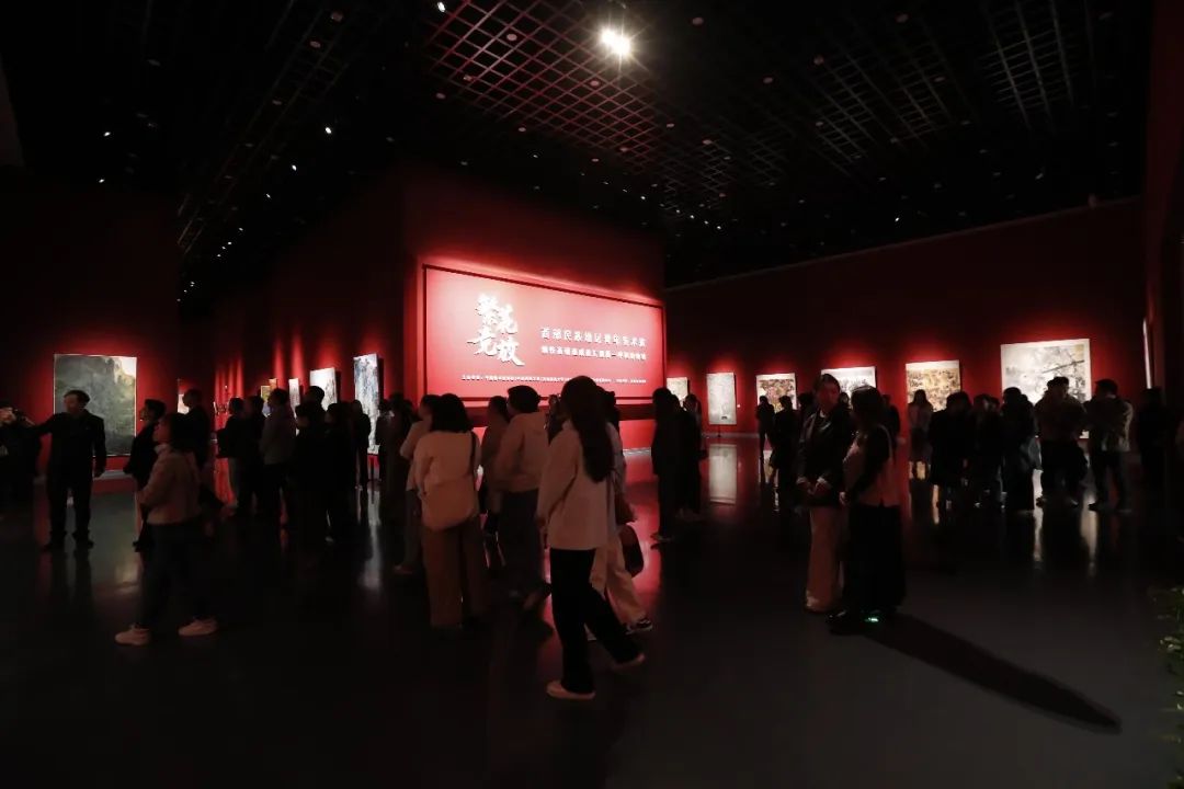 「民族政策宣传月」特别推荐丨繁花竞放——以画笔绘就民族团结的时代画卷 第6张