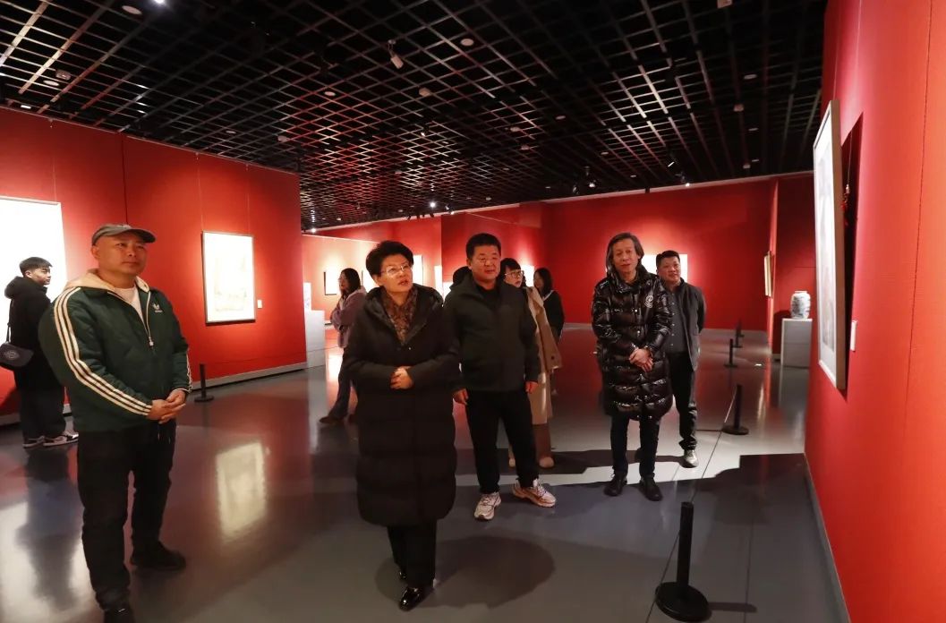 “意象吾觉——孙玉宝作品展”交流座谈会在内蒙古美术馆举行 第1张