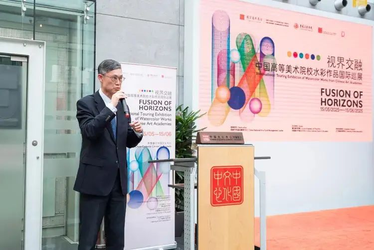 内蒙古画家作品亮相中国高等美术院校水彩作品国际巡展·比利时站 第11张