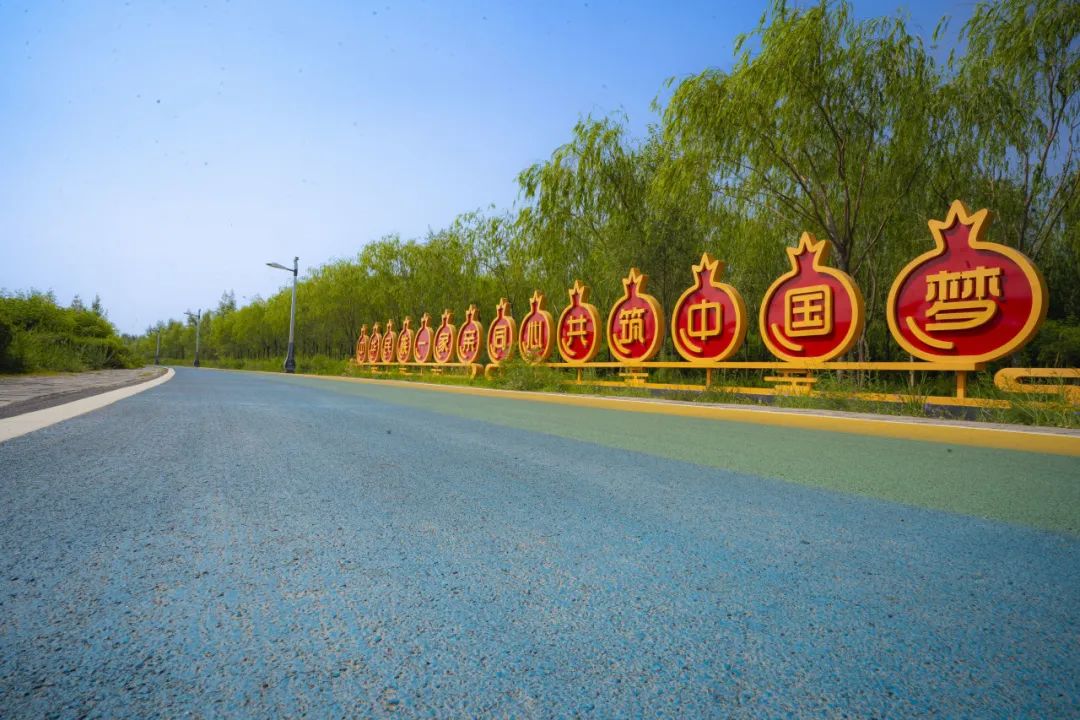 展讯 | “去嘎查的路，我们这样走”——内蒙古自治区“四好农村路”十周年摄影展 第12张