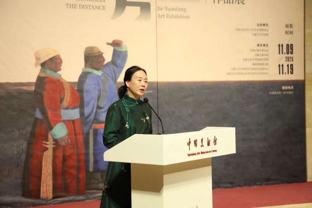 展览现场 | 印象内蒙古——远方·颉元芳作品展在中国美术馆热展 第7张