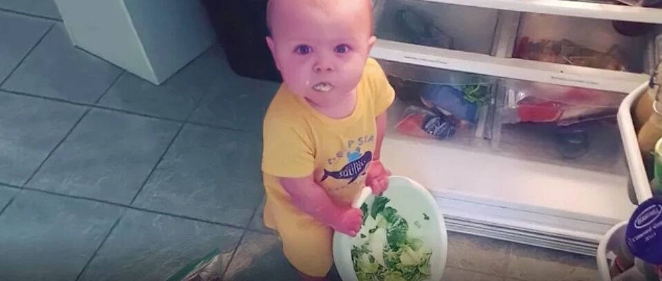 老外带孩子有多敷衍？