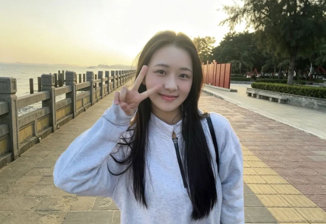 付雯婷.jpg
