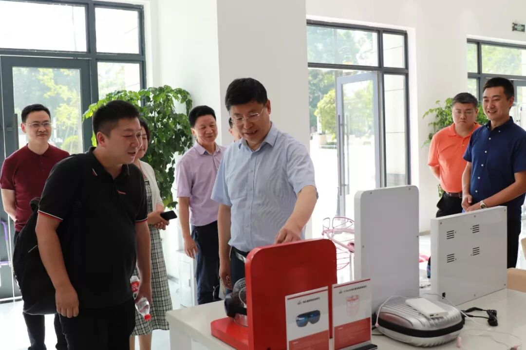 石墨烯产业全国调研第六、第七站丨刘忠范院士率石墨烯产业调研组调研四川、重庆石墨烯产业