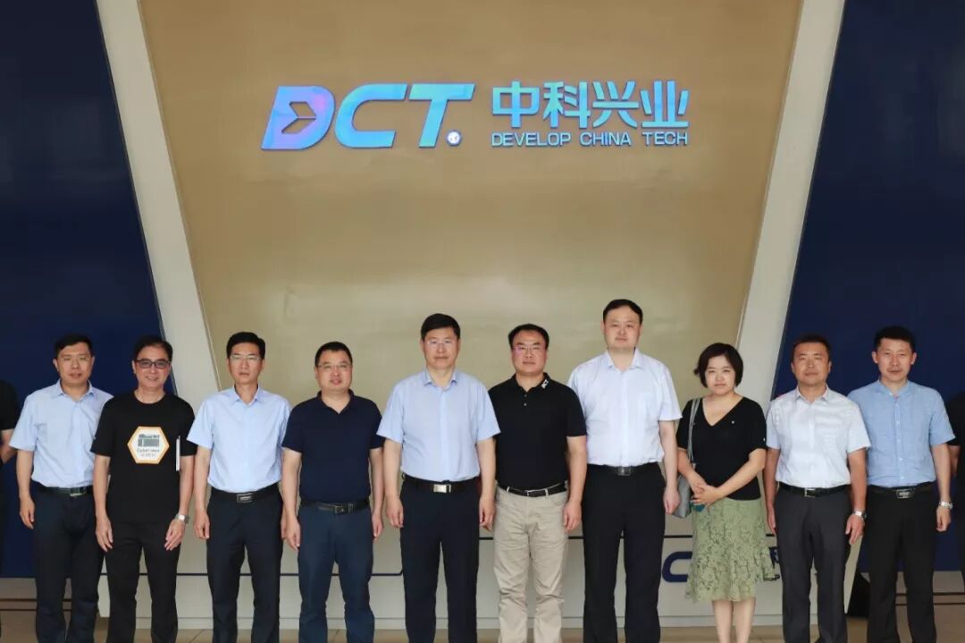 石墨烯产业全国调研第六、第七站丨刘忠范院士率石墨烯产业调研组调研四川、重庆石墨烯产业