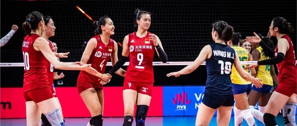 张常宁冲上热搜！中国女排赢了强敌巴西
