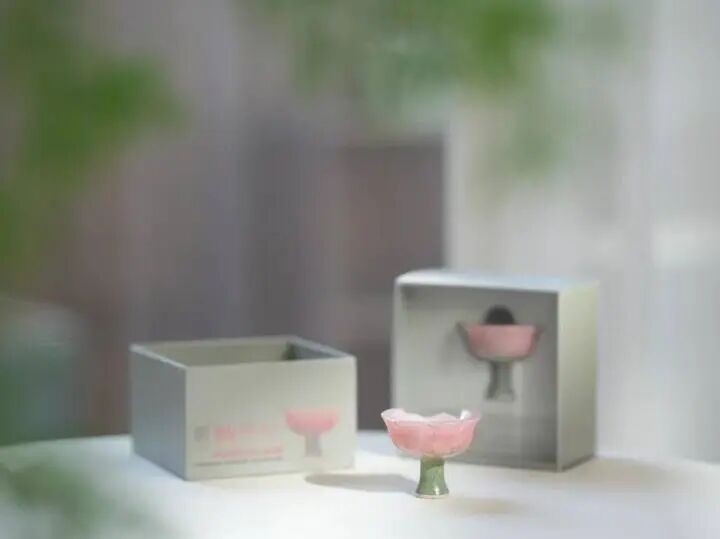 一分钟售罄！杭州博物馆这个“小破酒杯”被抢疯了，很多人起大早排队