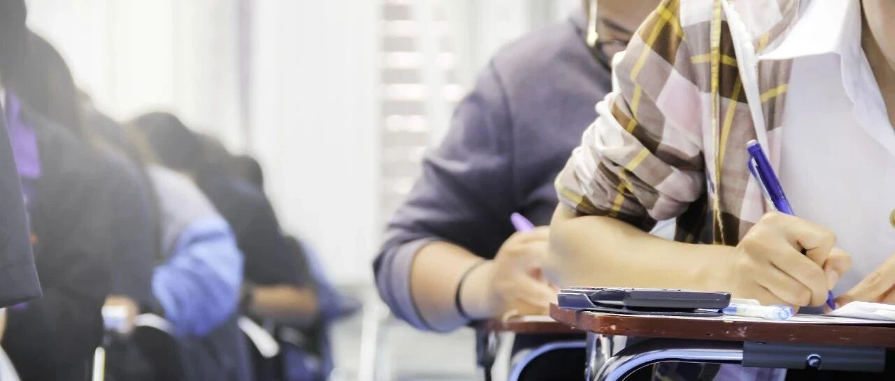 今天这场考试浙江有16.8万人参加！招20人的地方，收到简历近千份…