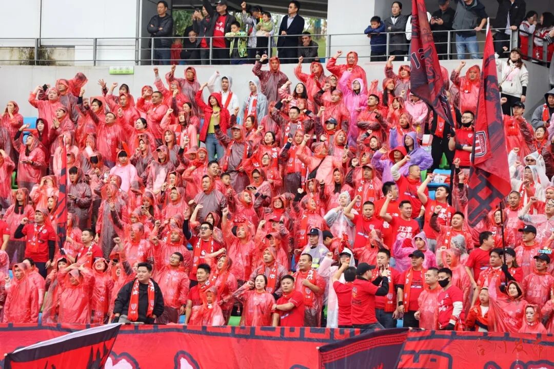 球迷呐喊助威FH8A5612.JPG