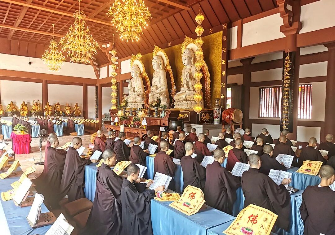 曹山宝积寺千僧万众祛疫祈福法会圆满
