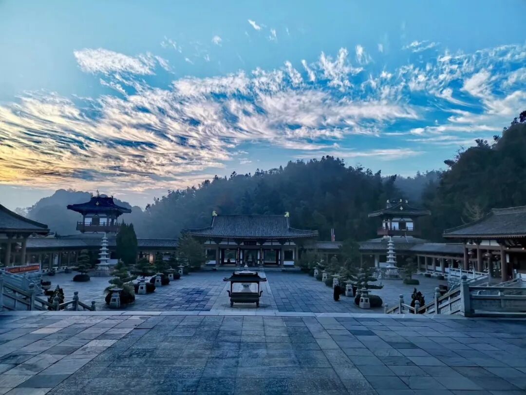 曹山宝积寺千僧万众祛疫祈福法会圆满