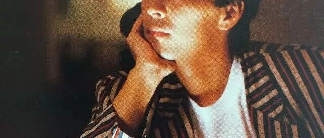 他是日本情歌王子，被称为“原唱杀手”，两次退出歌坛，复出仍是巅峰