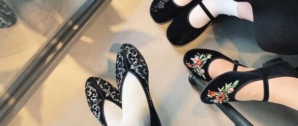 日本年轻人迷上了中国绣花鞋