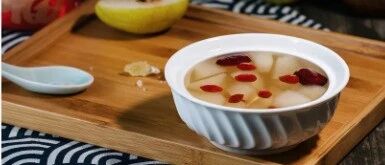 冬季吃水果太冷！专家提醒：这几类人最好热着吃