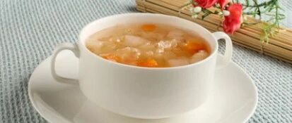 今日养生方｜秋天皮肤干干，请收下这份养颜药膳汤！