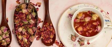 今日养生方 | 春天巧用玫瑰花，助力女性乳房养护