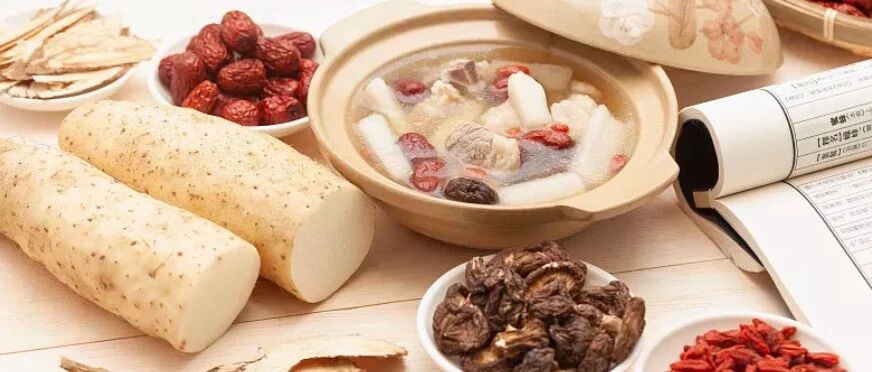 今日养生方|补中益气，久服轻身延年，这味中药，水煮、煲汤都极其合适。