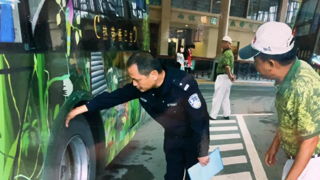 52岁民警倒下后，被追授“优秀共产党员”称号(图3)