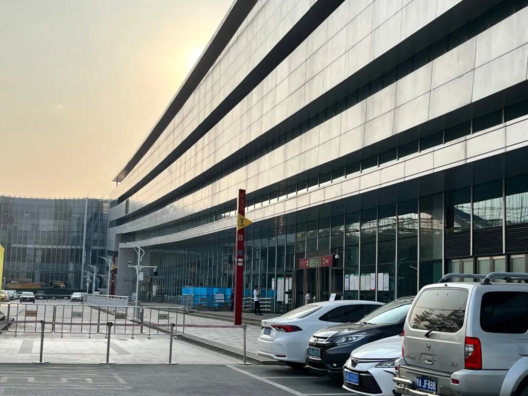 预算200万在广州怎么买？公园上城VS星汇城TOD！