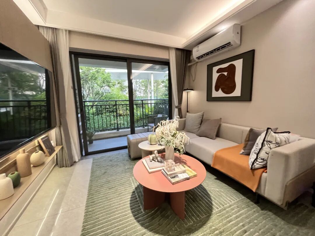 预算200万在广州怎么买？公园上城VS星汇城TOD！