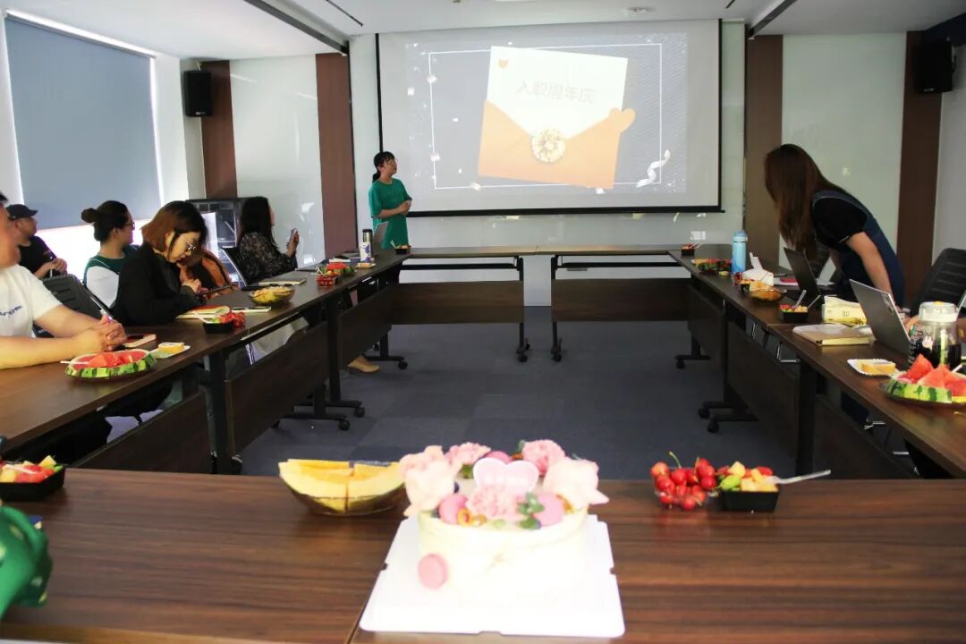 共悦生辰 · 美好而至 | 海思坦5月生日会&入职周年庆&月度会议