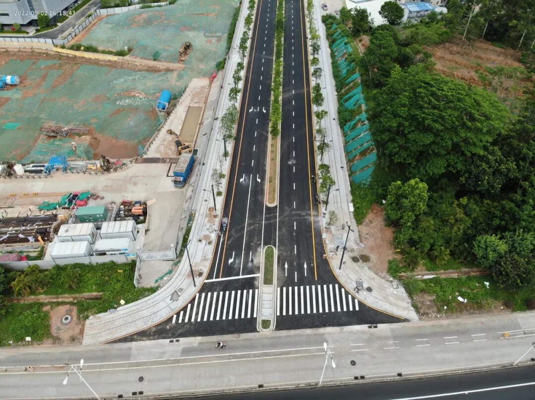 荔乡南路连接荔新公路路口