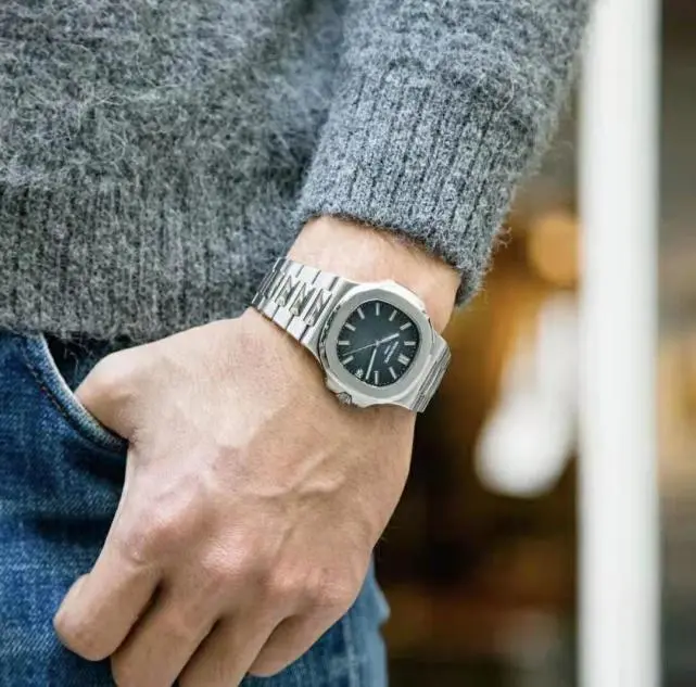 35岁男士喜欢的五个奢侈品手表品牌，你的上榜了吗