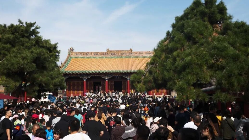国内出游8.88亿人次,8.88亿人次出游，超8090亿花费！多省份晒“成绩单”