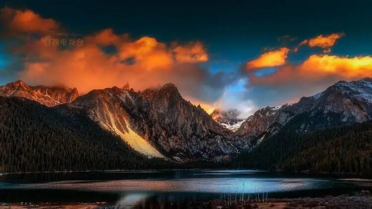 四川省甘孜藏族自治州景点_甘孜自治州景点_甘孜州旅游景点