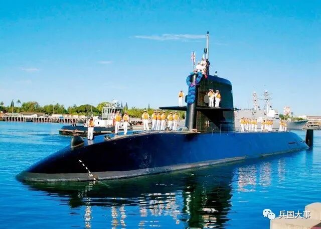 中國新型潛艇突然亮相，外形獨特；是海軍自用還是出口？的圖12