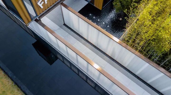 哇，集装箱做的售楼处，太漂亮了-兰州新区龙江活动房厂