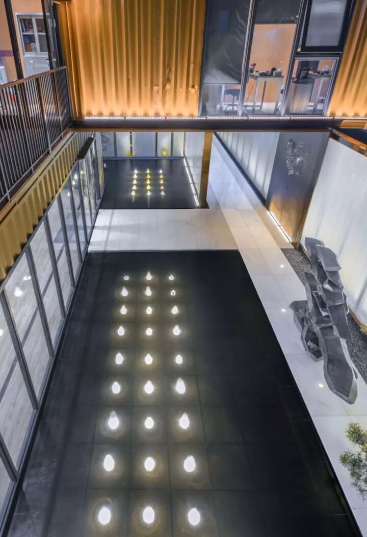 哇，集装箱做的售楼处，太漂亮了-兰州新区龙江活动房厂