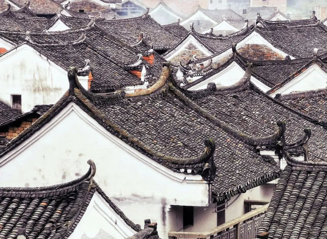 机票往返300+，山水不输桂林，古镇堪比凤凰，这座不为人知的小城低调的让人心疼！