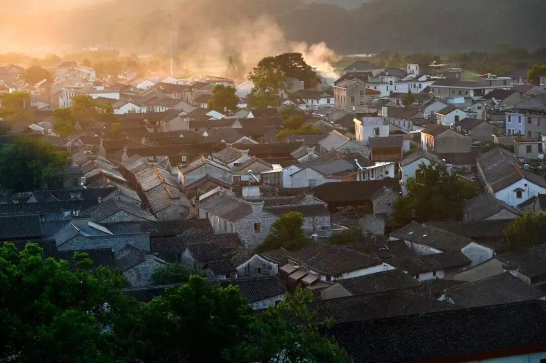 中国人自己的“小普吉”！高铁1.5h直达，依山傍海，竹林温泉畅泡！