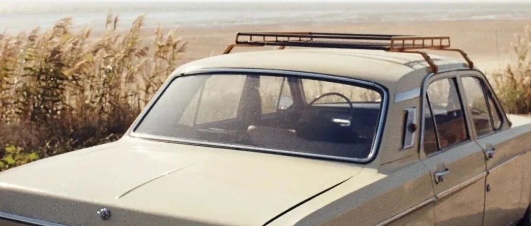 拾言丨不用担心别人怎么看你，别人都在担心别人怎么看自己。