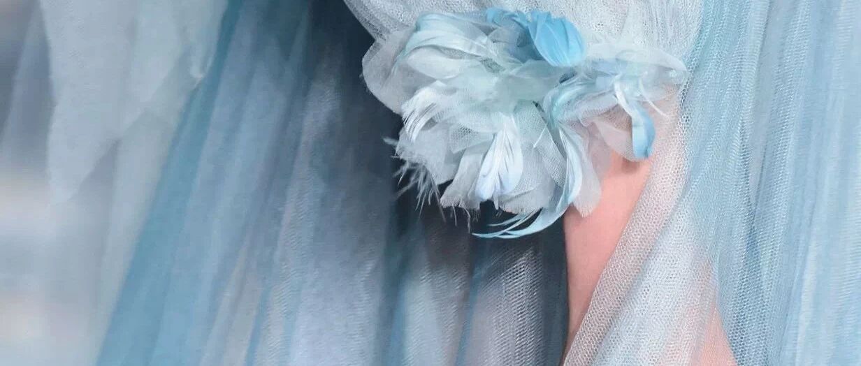 拾言丨当面把好话说尽的人，很可能和背后诋毁你的是同一批人。