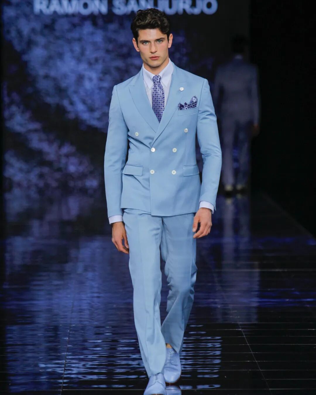 dani garcia 是一个来自西班牙巴塞罗那的男模特,他起