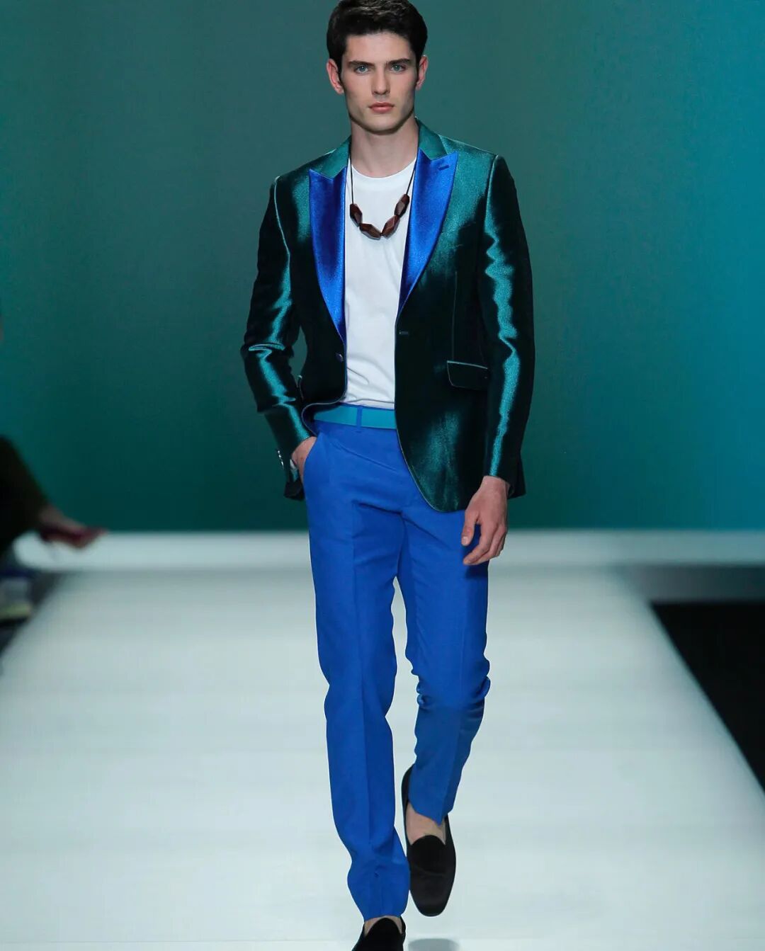 但是,dani garcia 并不满足于成为一名只在网上活跃的网红男模,他一直