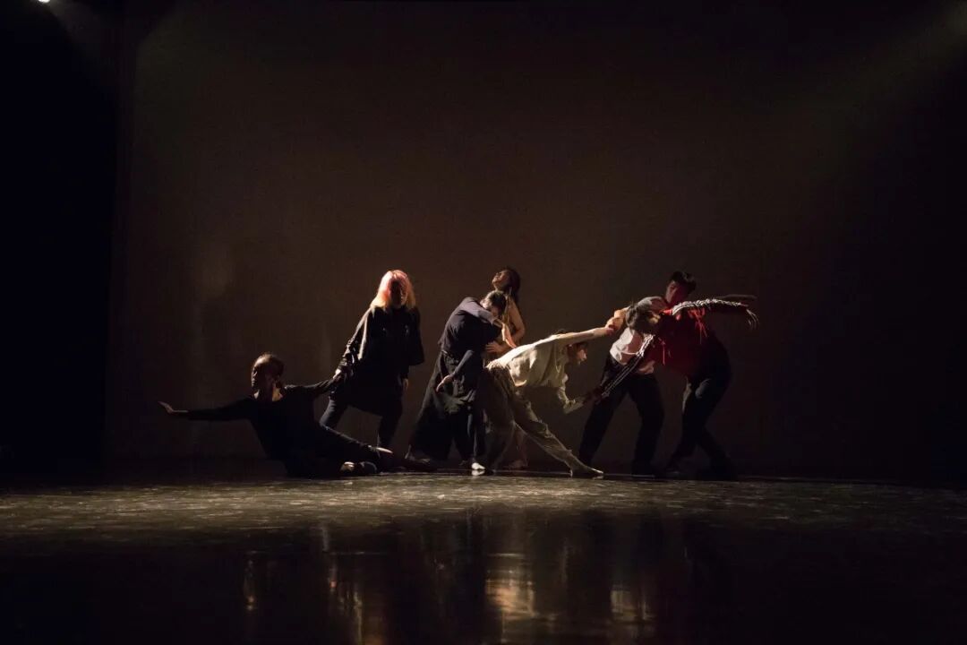 This Saturday's "P4 Theater" dance theater, "The Cocoon Room"