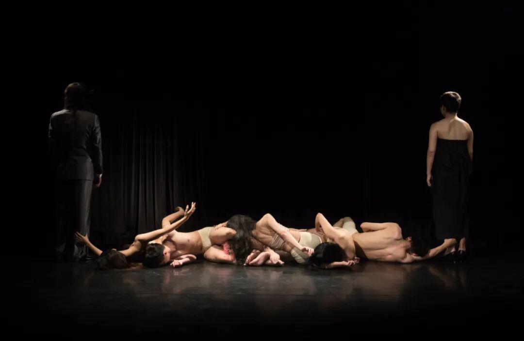 This Saturday's "P4 Theater" dance theater, "The Cocoon Room"