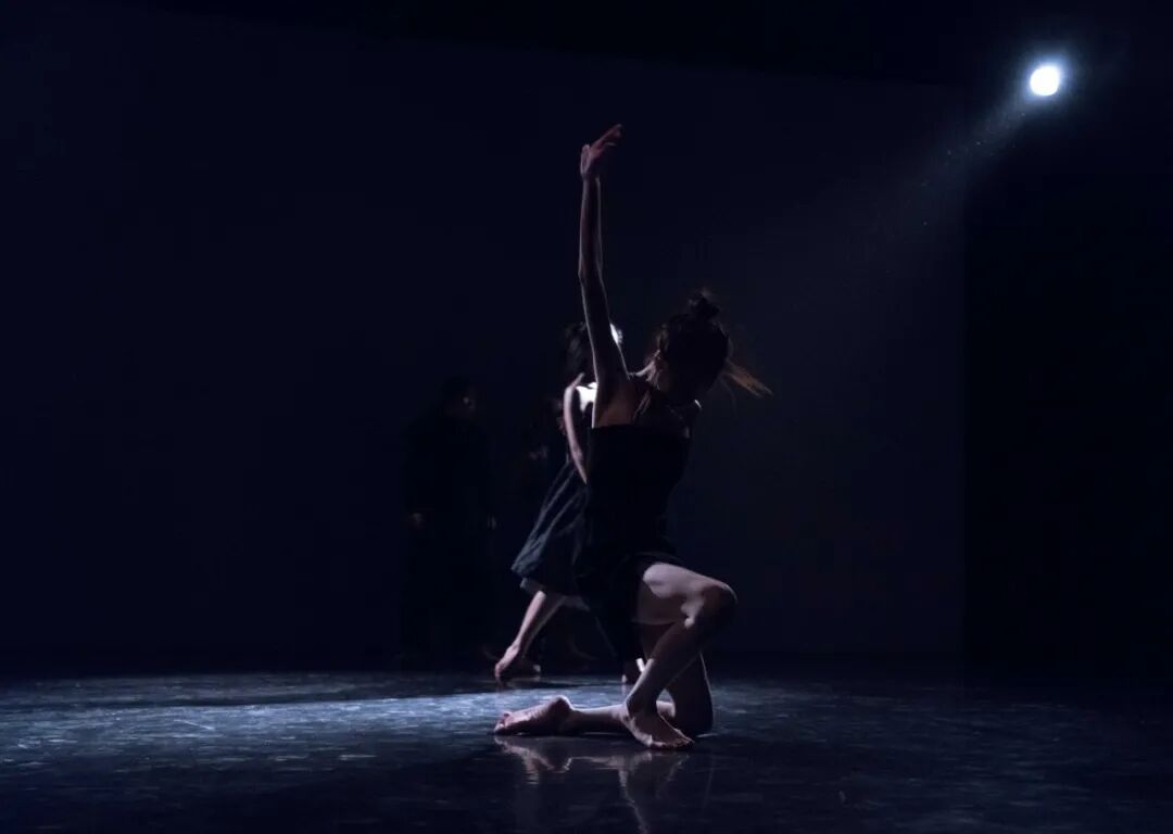 This Saturday's "P4 Theater" dance theater, "The Cocoon Room"