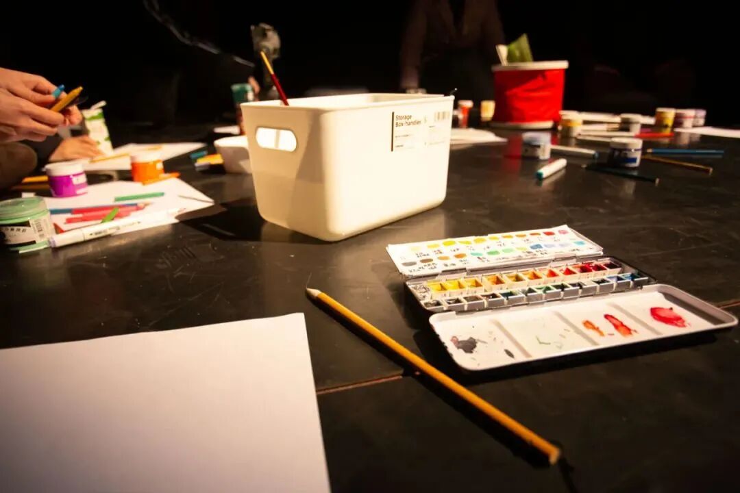 "P4 art therapy" is the beginning of an artistic healing.