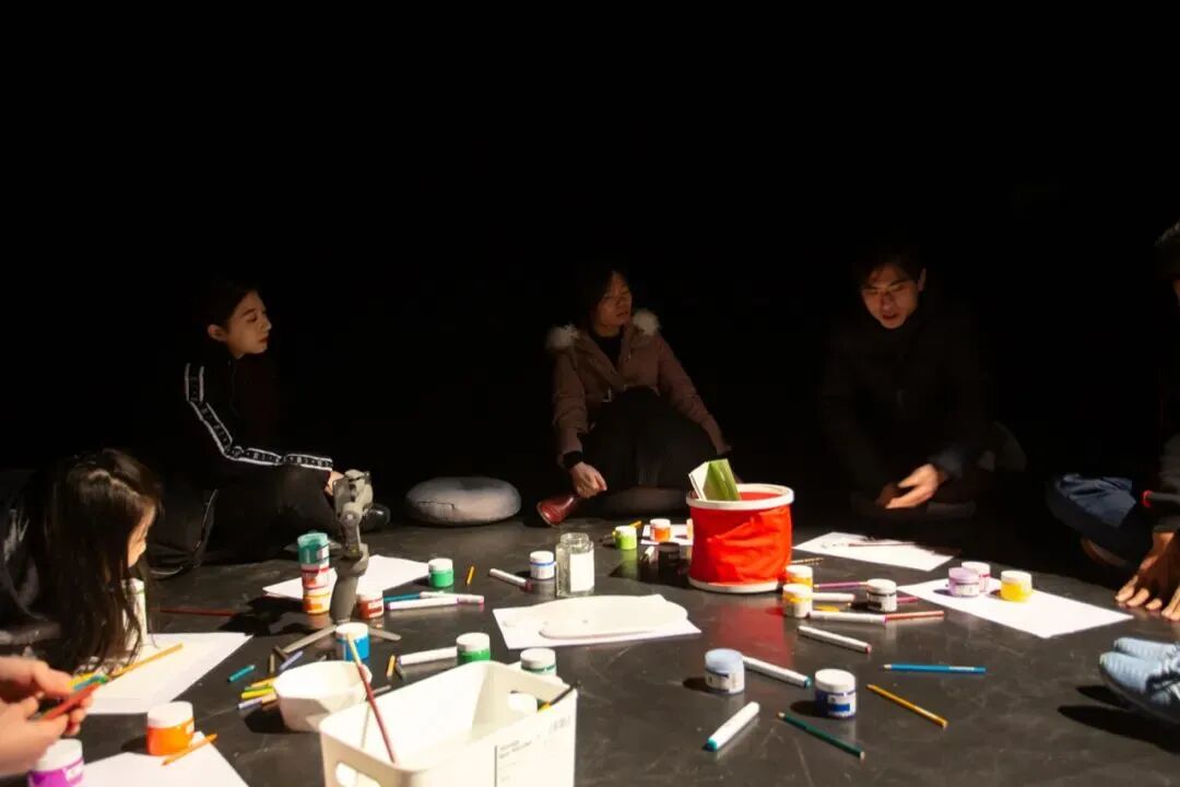 "P4 art therapy" is the beginning of an artistic healing.