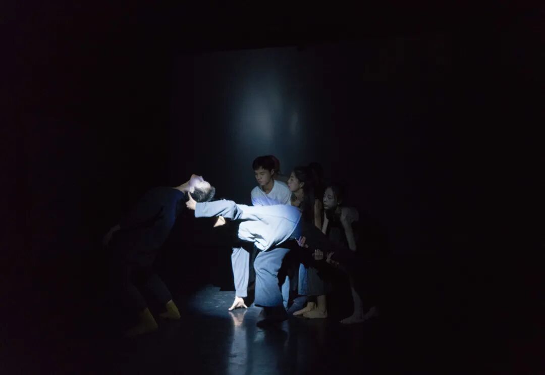 "To play the cocoon room in everyone's heart." - See how Cocoon collide at P4. - P4 Theater