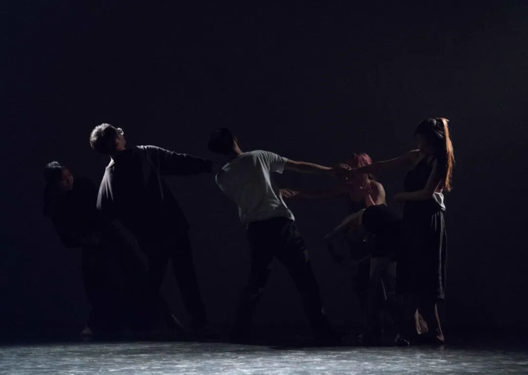 "To play the cocoon room in everyone's heart." - See how Cocoon collide at P4. - P4 Theater