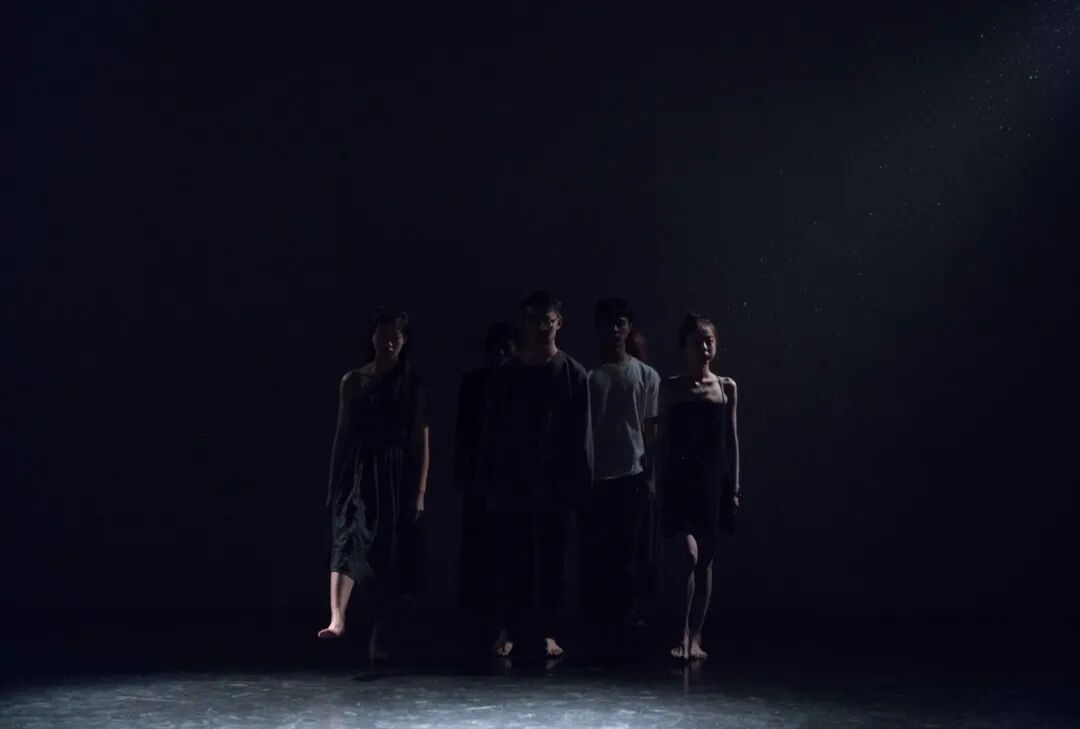 "To play the cocoon room in everyone's heart." - See how Cocoon collide at P4. - P4 Theater