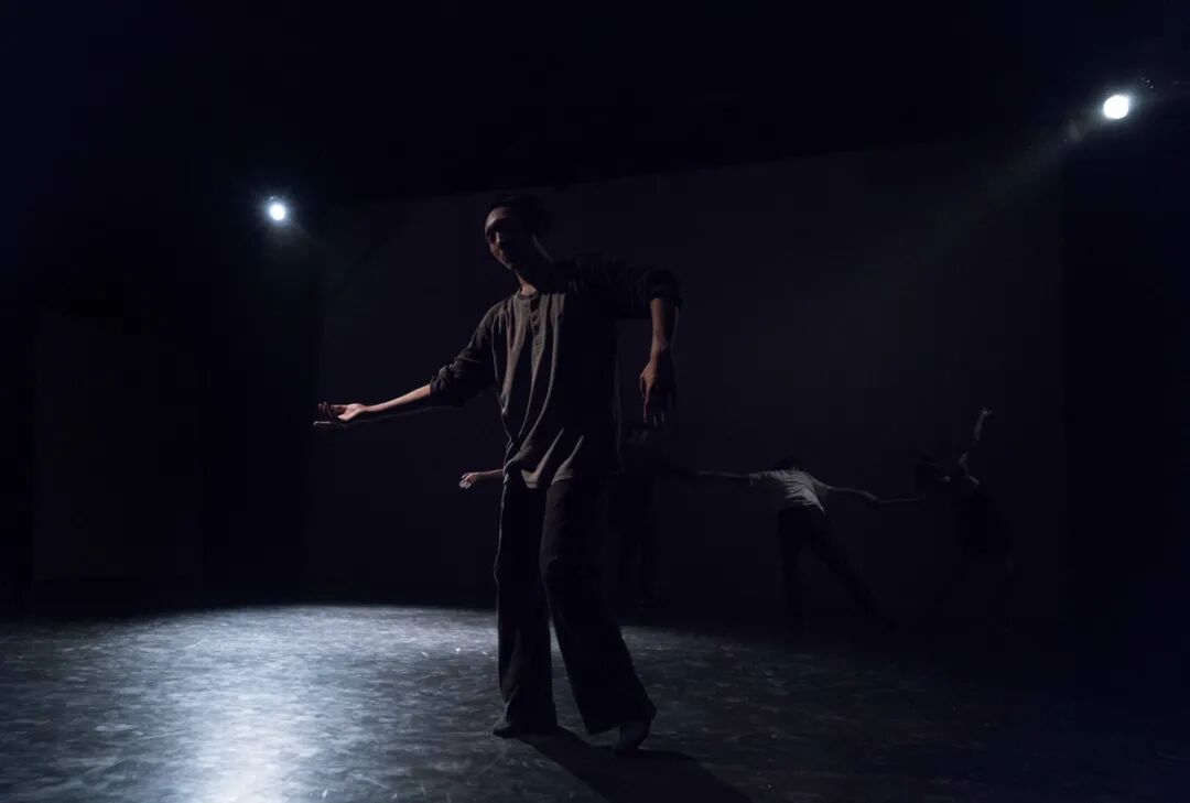 "To play the cocoon room in everyone's heart." - See how Cocoon collide at P4. - P4 Theater